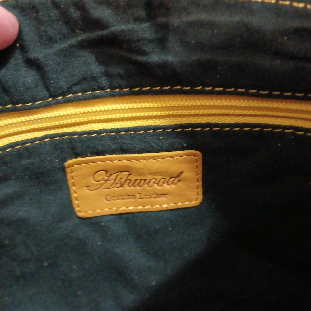 Yellow Woven Crossbody Bag - Picture 6 of 10